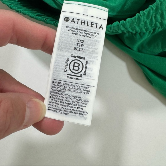 Athleta Mesh Racer Run Mid Rise Shorts 4” Size XXS Green - Picture 6 of 9